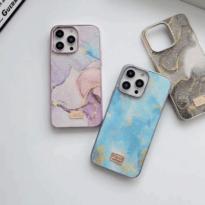 Swarovski Galaxy Glitter iPhone Case - ZEEKO.AE