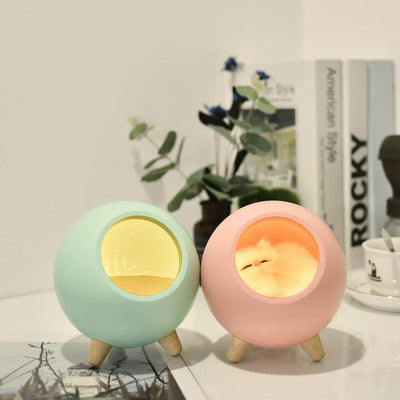 Creative Cute Cat House Atmosphere Table Lamp - ZEEKO.AE