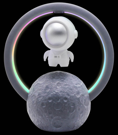 Fashionable Personality Levitation Astronaut Bluetooth Speaker - ZEEKO.AE
