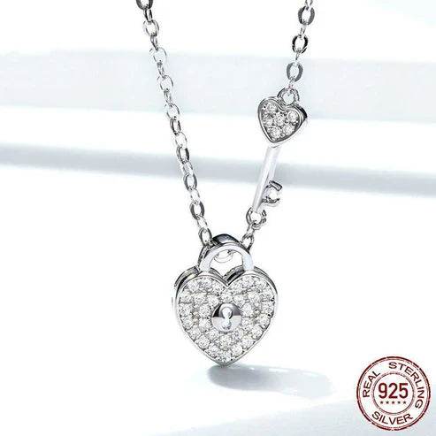 Heart Lock Necklace Women's Fashion White Gold Plated - ZEEKO.AE