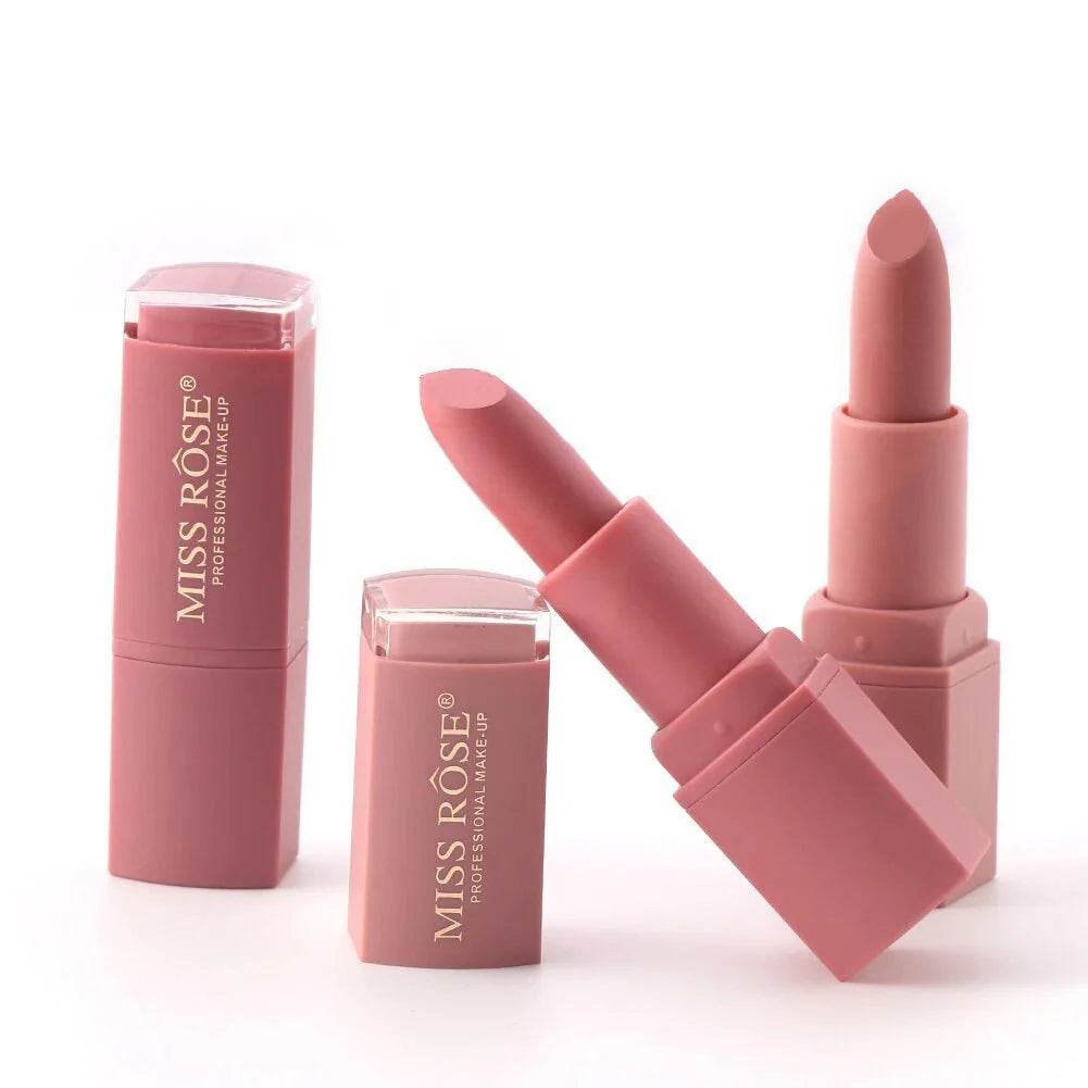 Exquisite Collection of Vibrant Lipsticks - ZEEKO.AE