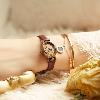 Oval Belt Quartz Movement Waterproof Compact Fashion Watch - ZEEKO.AE